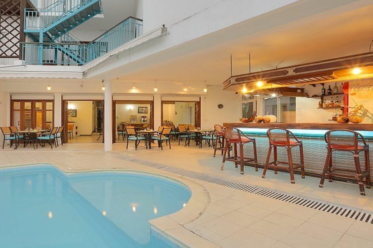 Dzama Hotel Grand-Baie Dış mekan fotoğraf