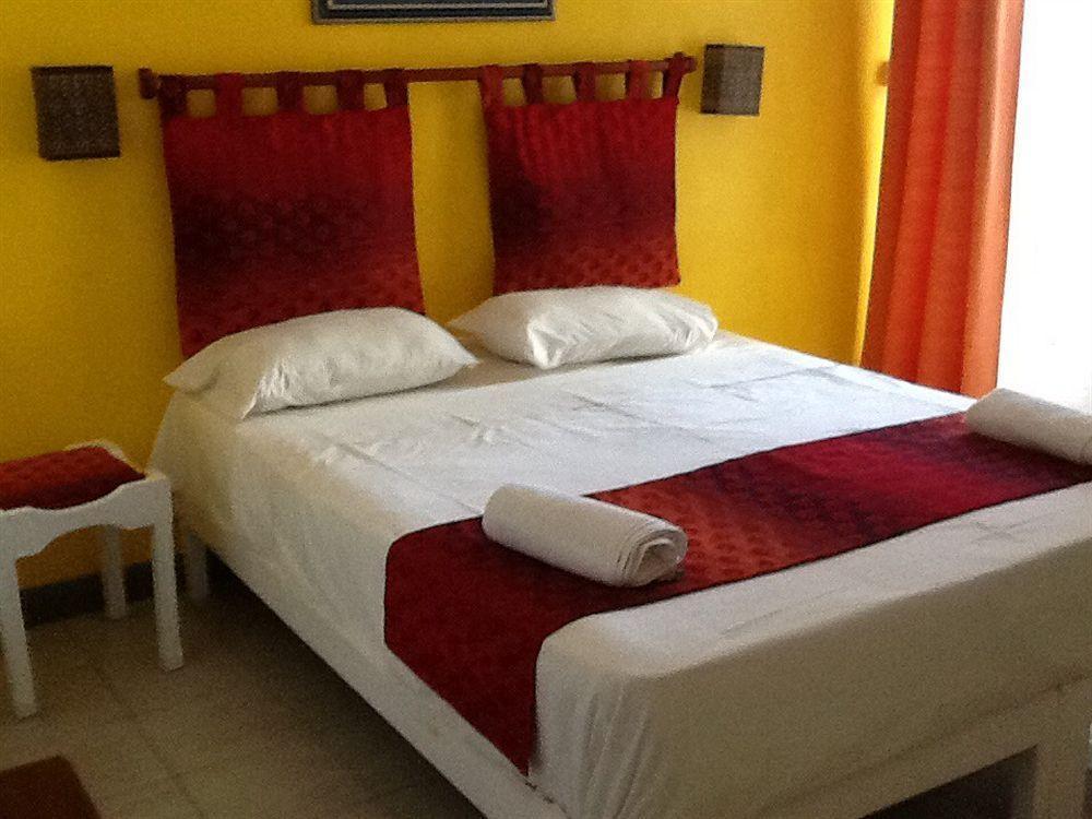 Dzama Hotel Grand-Baie Dış mekan fotoğraf