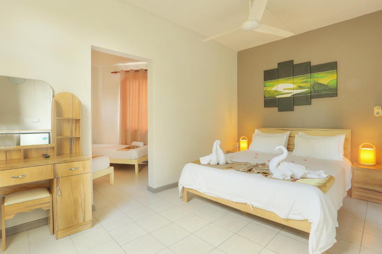 Dzama Hotel Grand-Baie Dış mekan fotoğraf