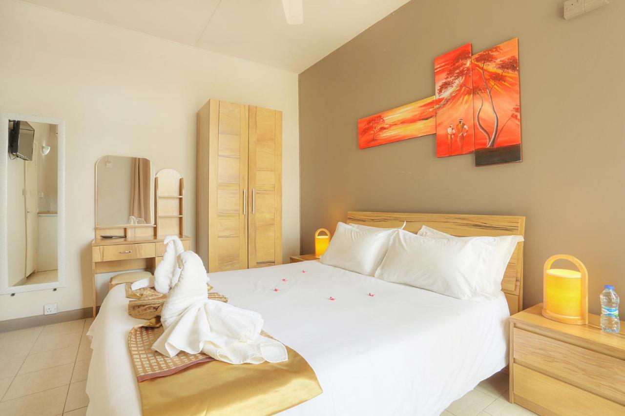 Dzama Hotel Grand-Baie Dış mekan fotoğraf