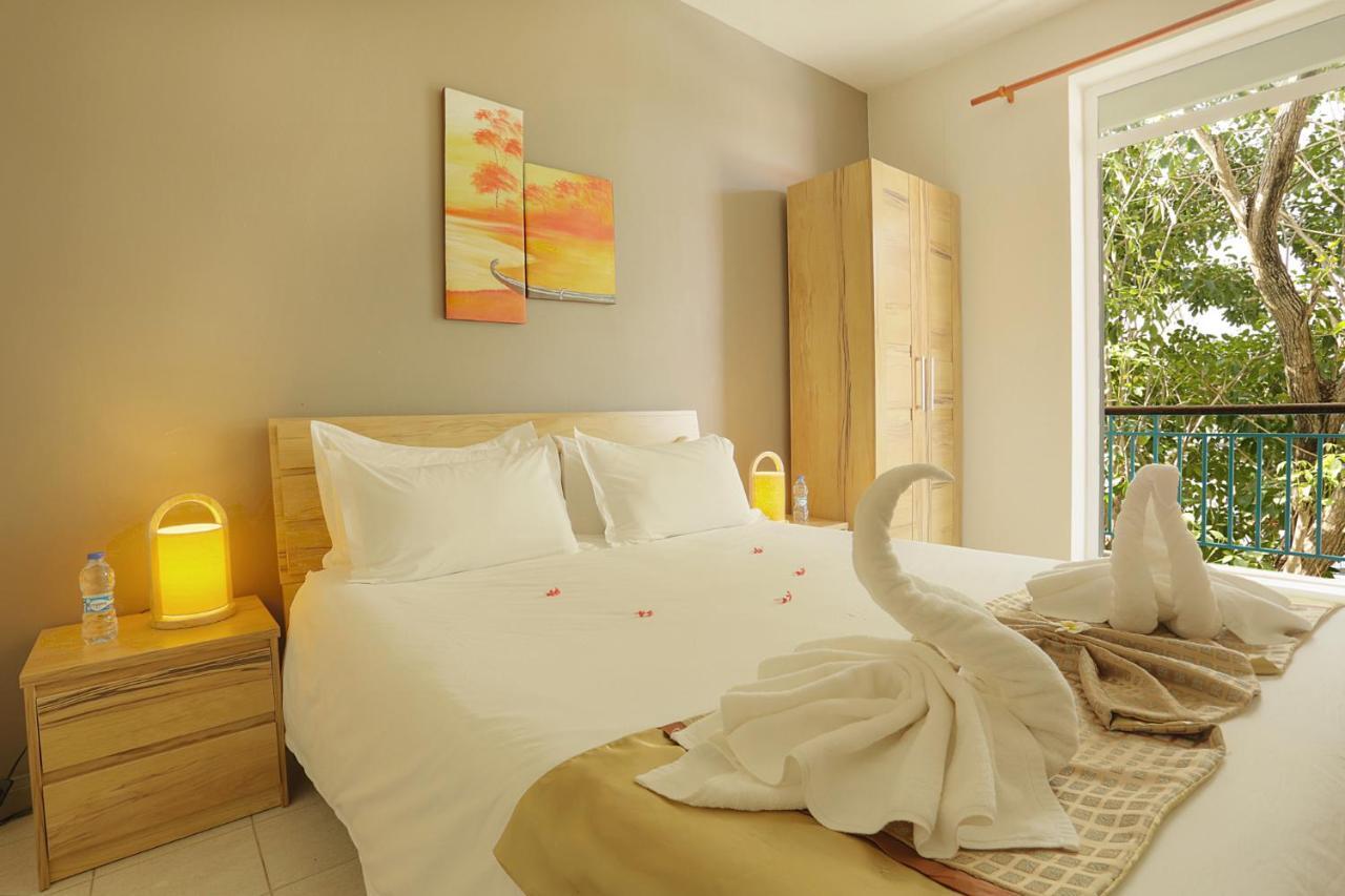 Dzama Hotel Grand-Baie Dış mekan fotoğraf
