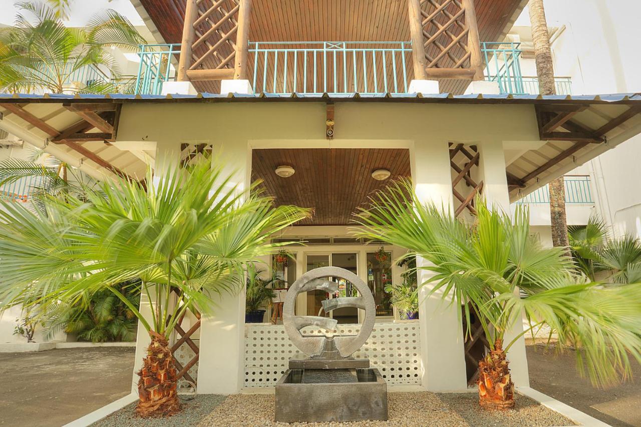 Dzama Hotel Grand-Baie Dış mekan fotoğraf